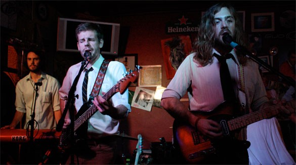 02-tristian-DeDe-2011-long-wongs